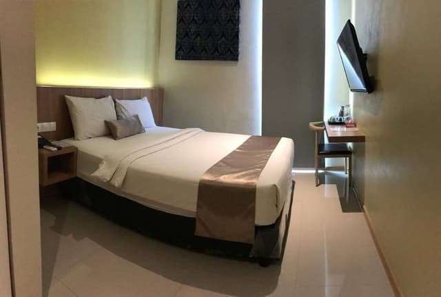 Business Room, 1 Queen Bed