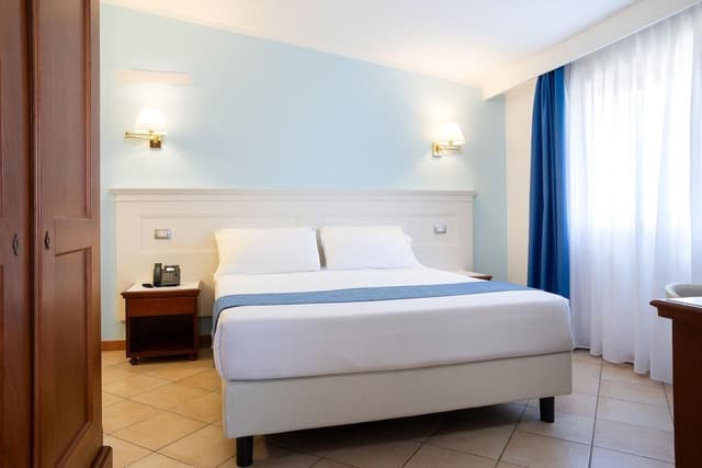 Comfort Room, Multiple Beds, Non Smoking