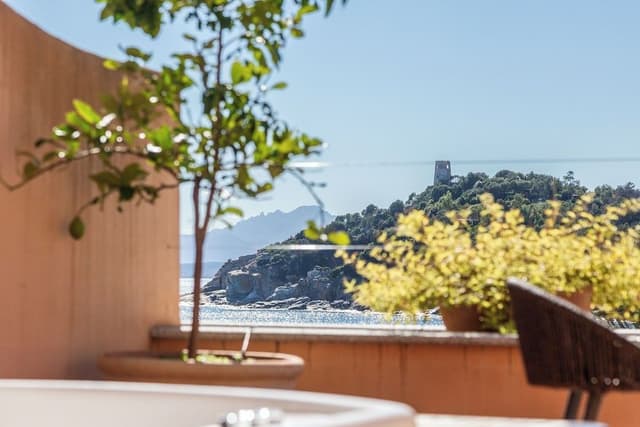 Deluxe Double or Twin Room, Sea View