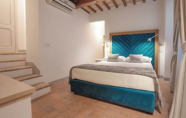 Romantic Studio Suite