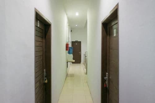 OYO Life 2366 Gatsu Kost OYO Life 2366 Gatsu Kost