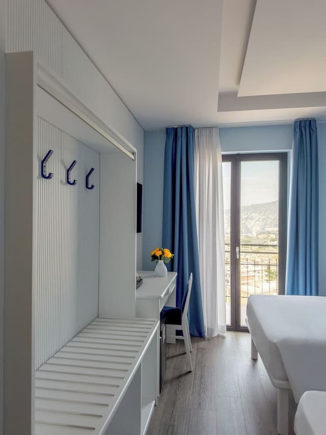 Classic Quadruple Room