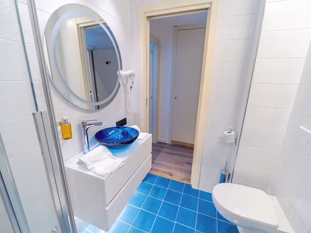 Classic Quadruple Room