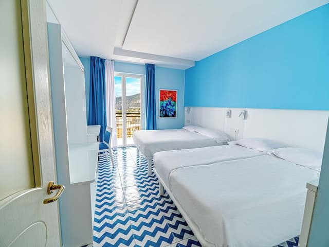 Classic Quadruple Room