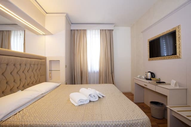 Superior Triple Room