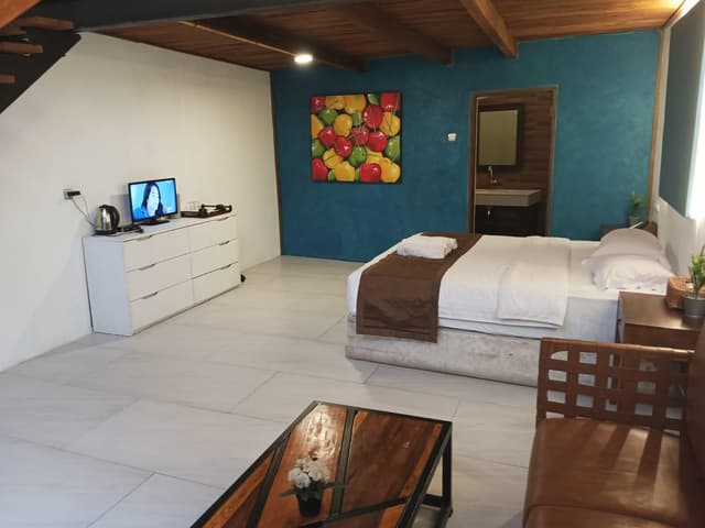 Executive Suite