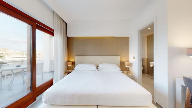 Junior Suite, Terrace, City View