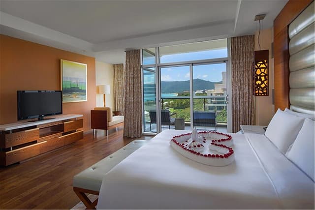 Deluxe Suite, Sea View