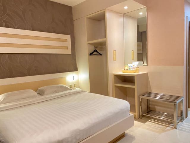 Superior Room, No Windows