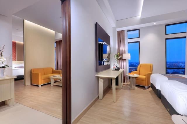 Executive Suite