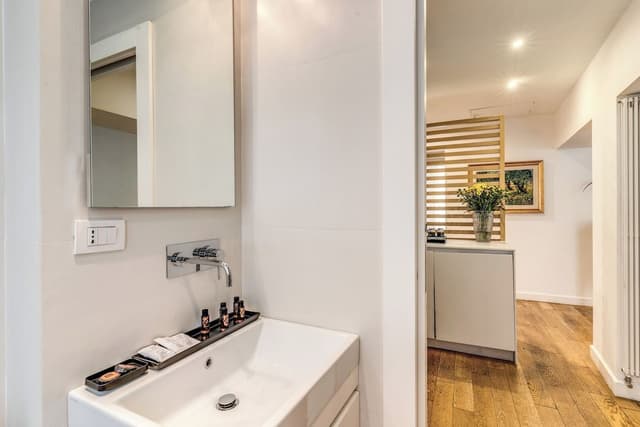 Deluxe Apartment, 2 Bedrooms, City View, Annex Building