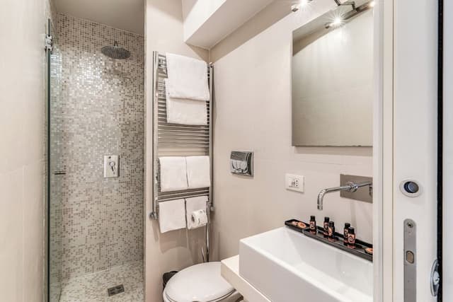 Deluxe Apartment, 2 Bedrooms, City View, Annex Building