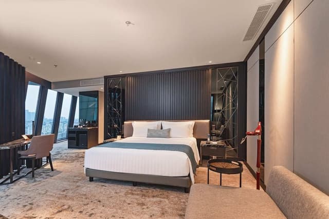 Executive Suite King Room