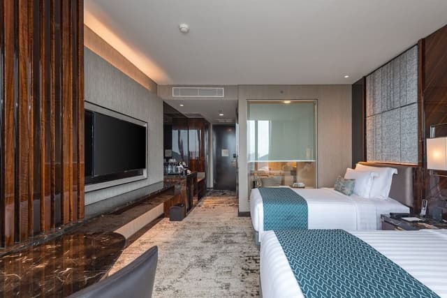 Executive Club Twin Room