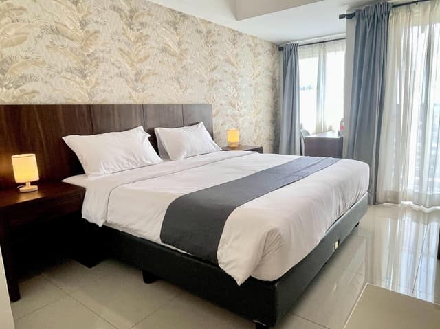Superior - 1 King Bed