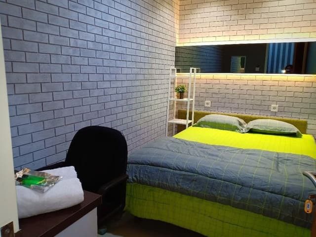 Standard Double Room, Shared Bathroom, Park View