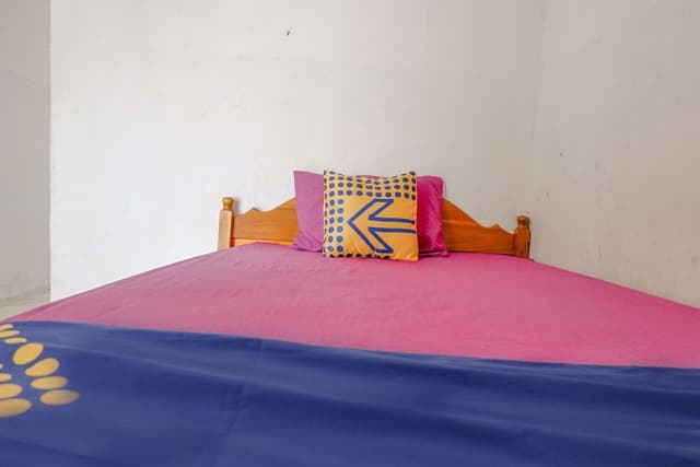 Basic Single Room
