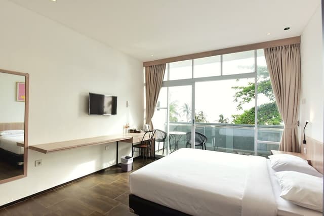 Super Deluxe Room