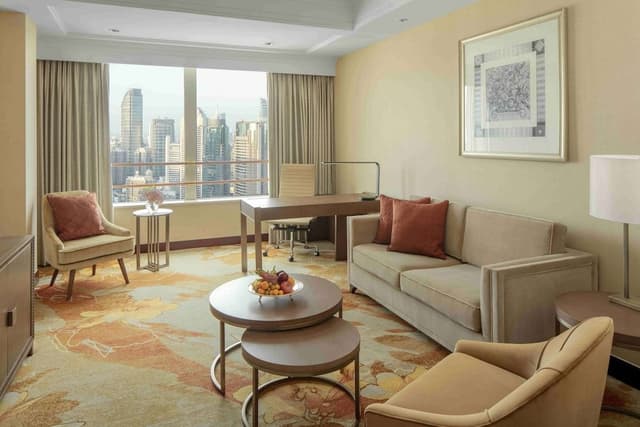 Deluxe Suite