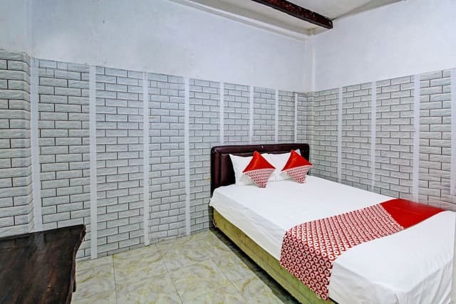 Economy Double Room
