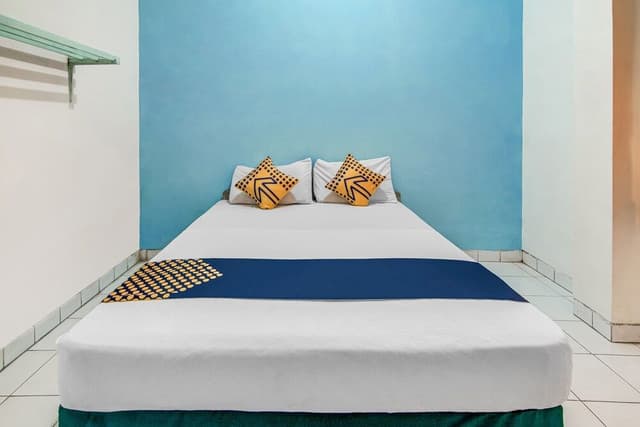 Basic Double Room