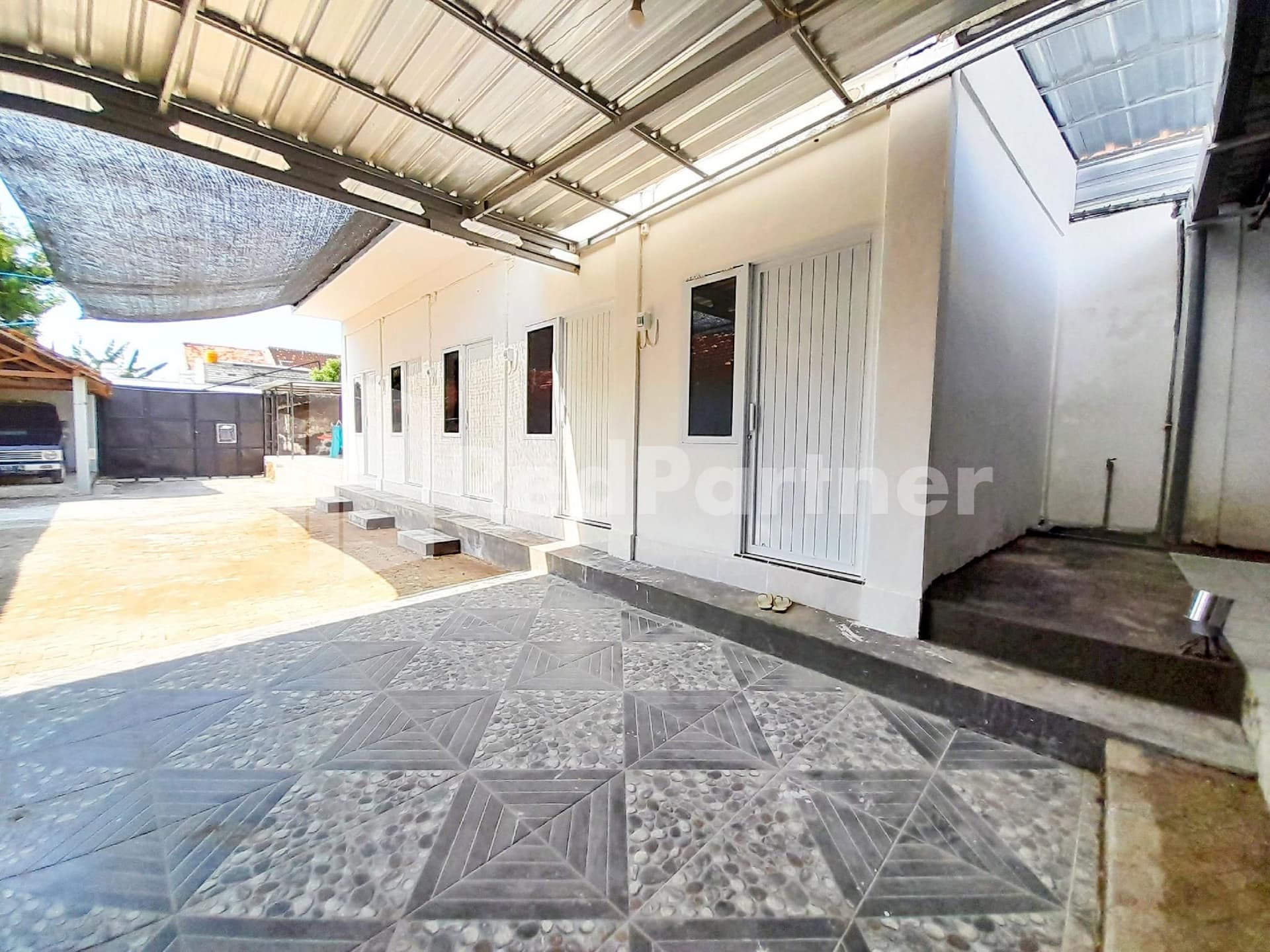 LH101 Guest House Syariah near Makam Sunan Bonang RedPartner LH101 Guest House Syariah near Makam Sunan Bonang RedPartner