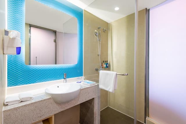 2 Single Standard Suzhou River View