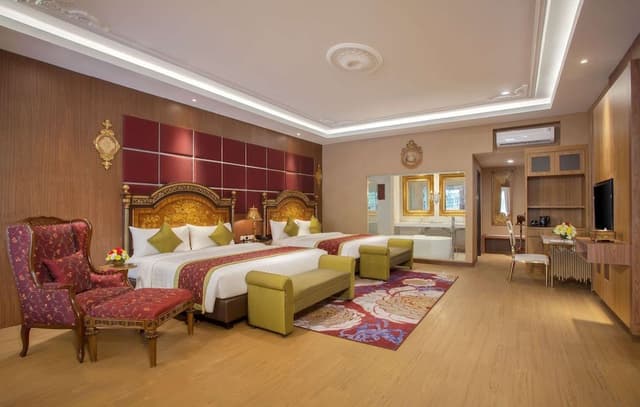 Deluxe Room, 1 Queen Bed, Non Smoking