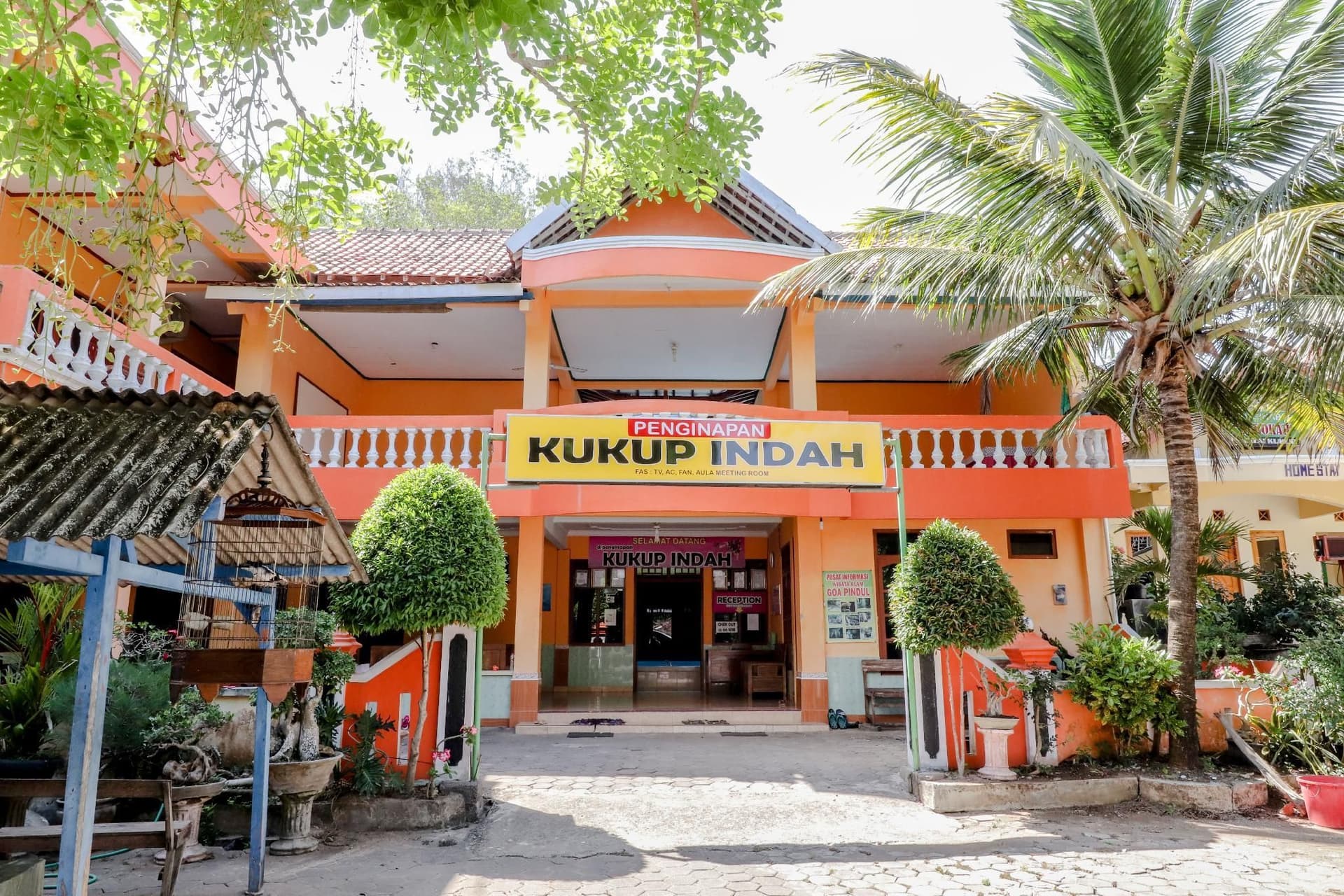 โรงแรมกูกุป อินดาห์