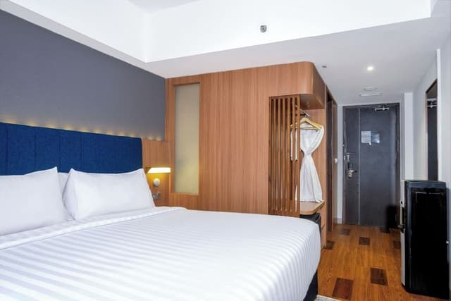 Deluxe Premier Room