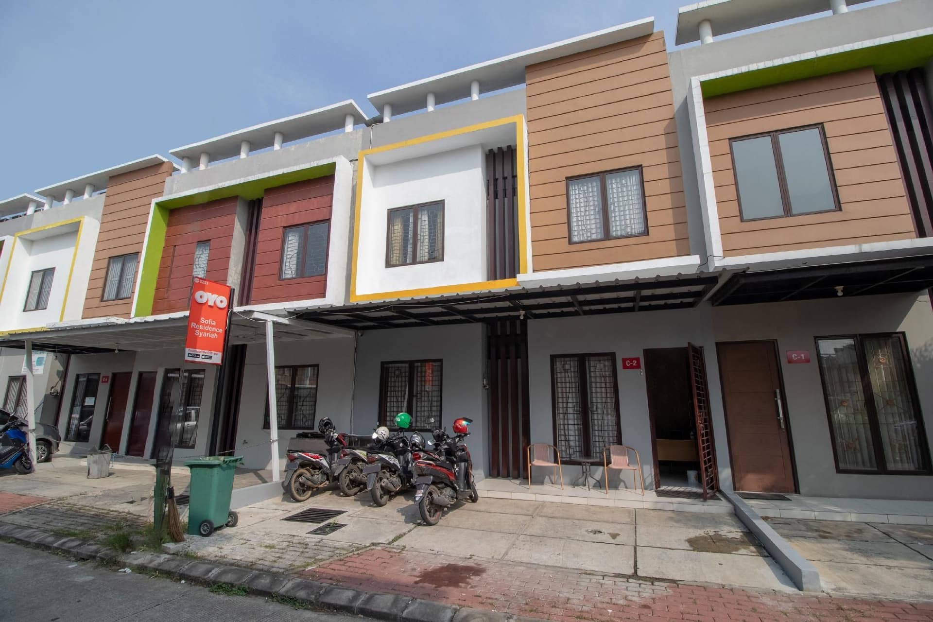 OYO 3253 Sofia Residence