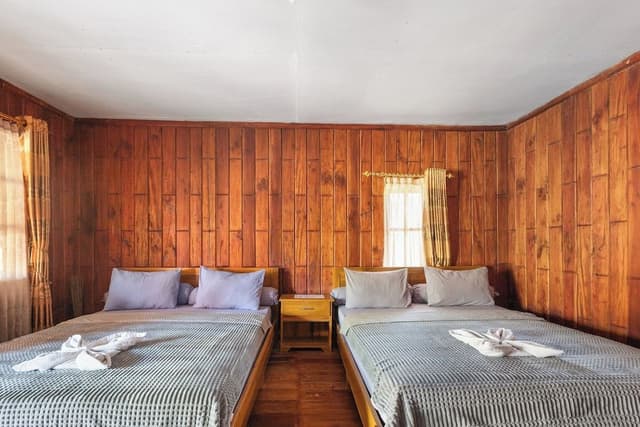 Paradiso (Double Bed)