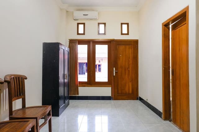Basic Double Room