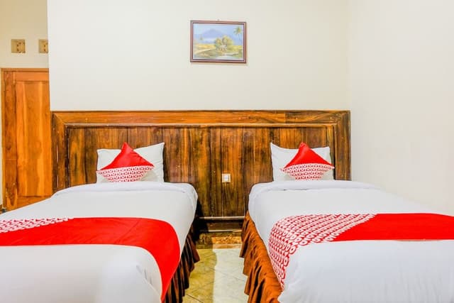 Deluxe Twin Room