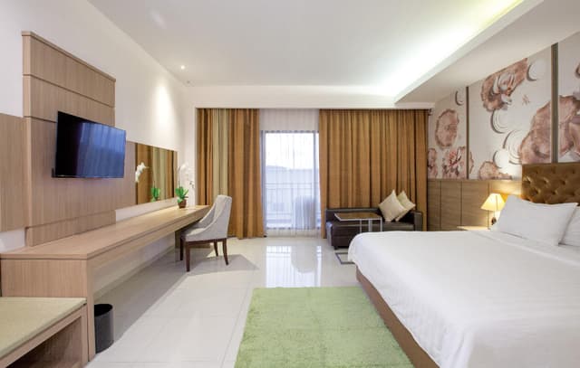 Executive King Room
