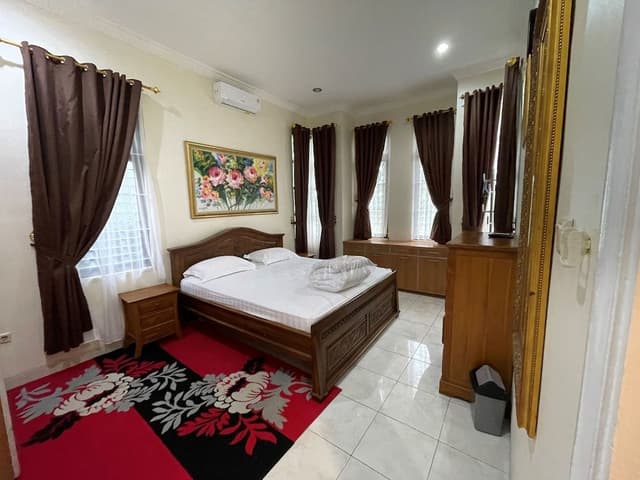 Exclusive Villa, 4 Bedrooms, Balcony, River View