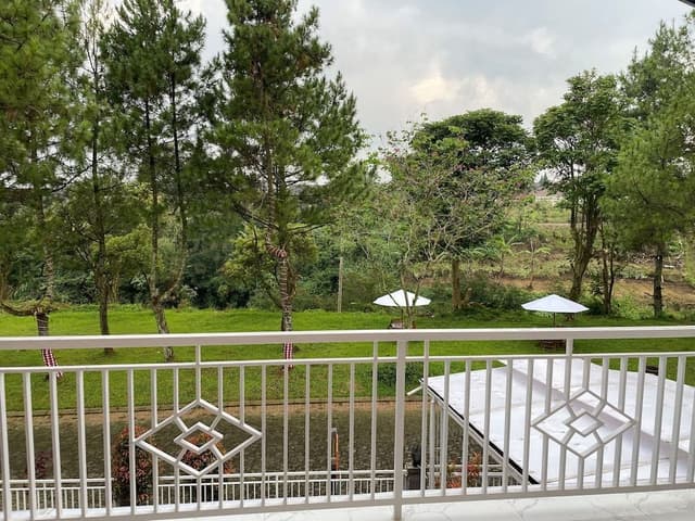 Exclusive Villa, 4 Bedrooms, Balcony, River View
