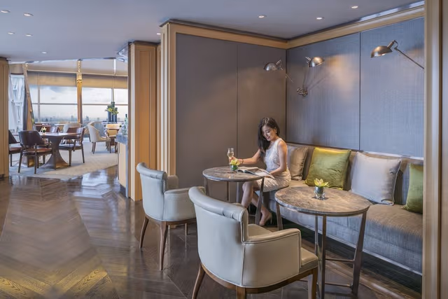 Grand Suite, 1 King Bed, City View