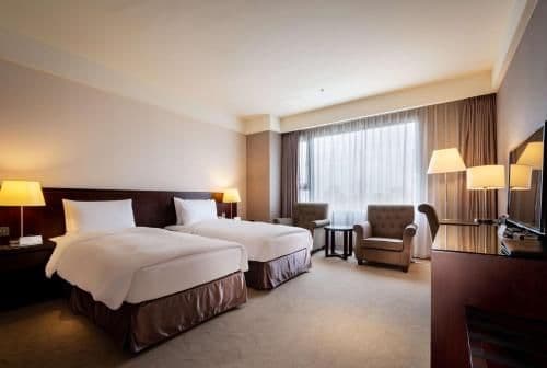 Premium Room with 2 Single Beds - Parking Included