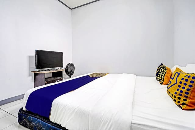 Basic Double Room