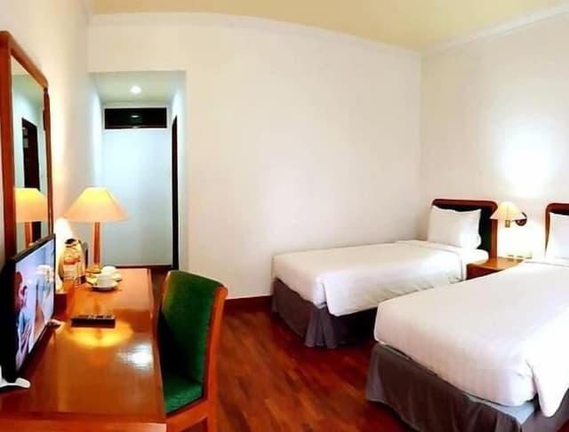 Superior Twin Room