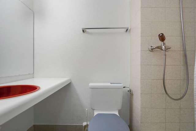 Basic Single Room