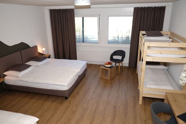 Standard Quadruple Room (twin bed & bunk bed)