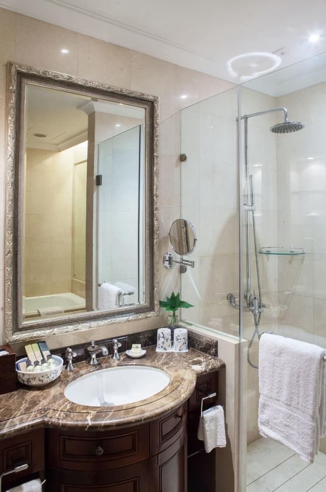 Superior Suite Twin