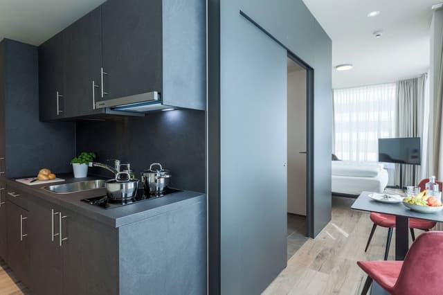 Studio Apartment, Air Condition