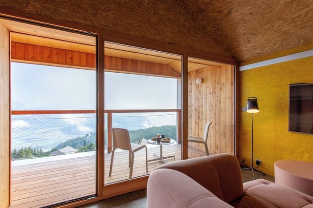 Deluxe Cabin