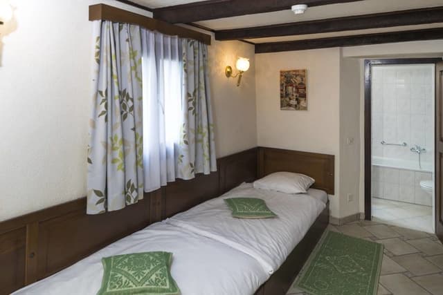 Classic Triple Room