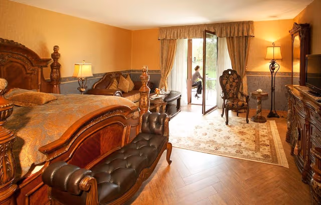 Junior Room