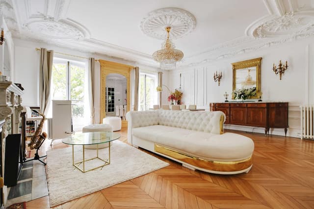 Deluxe Home