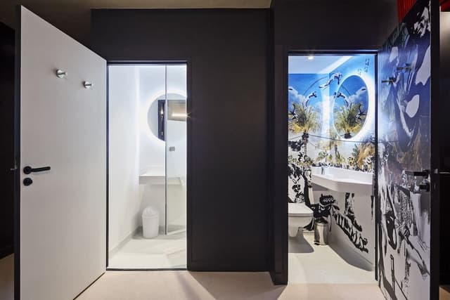 Twin Ensuite Bedroom - Wheelchair access